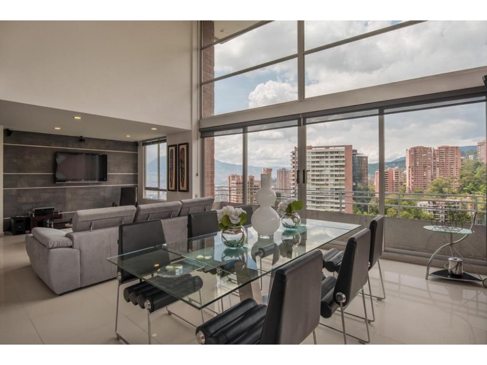 Apto Duplex en arriendo amoblado cerca al Tesoro — foto 2