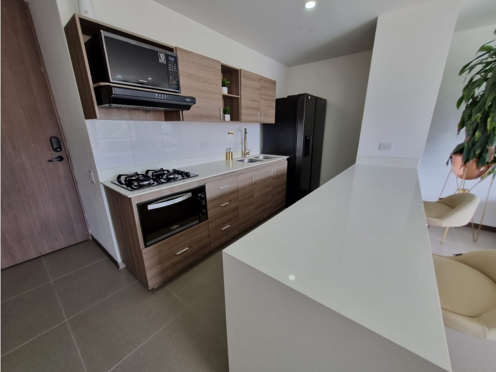 EXCELENTE APARTAMENTO AMOBLADO EN ENVIGADO — foto 5