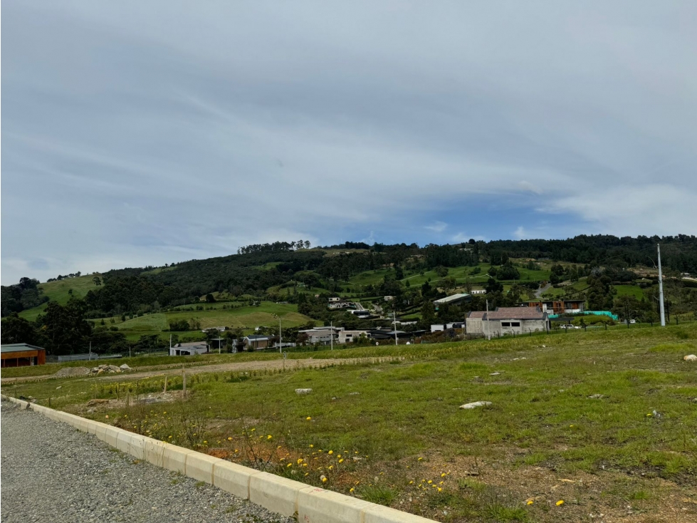 Lote exclusivo en las palmas Sector Indiana — foto 2