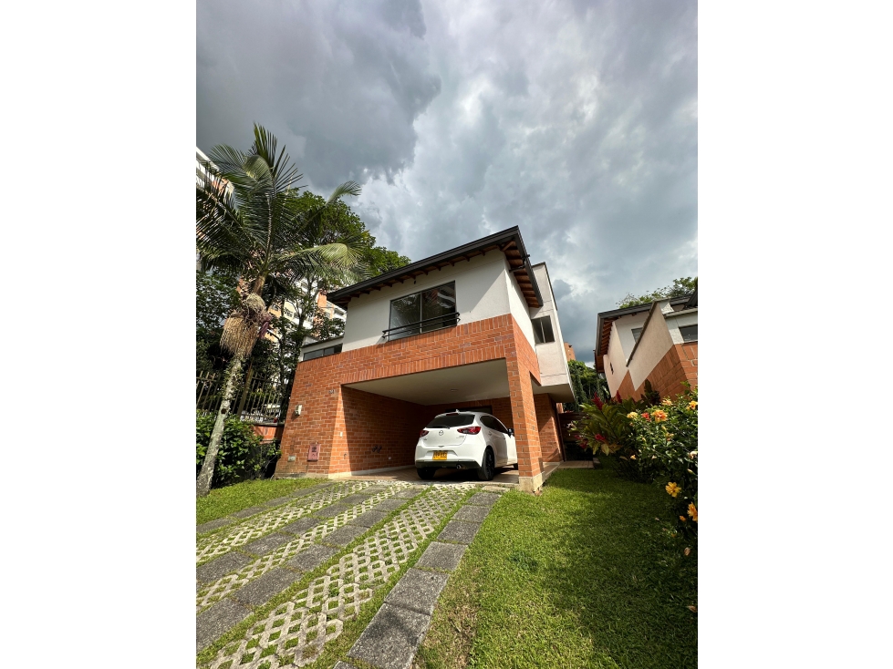 Vendo casa de lujo, con zona verde en el Esmeraldal — foto 2