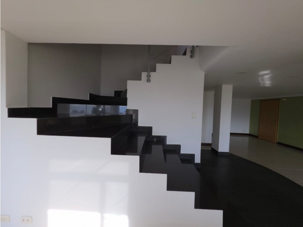 VENTA DE APARTAMENTO EN EL POBLADO — foto 2