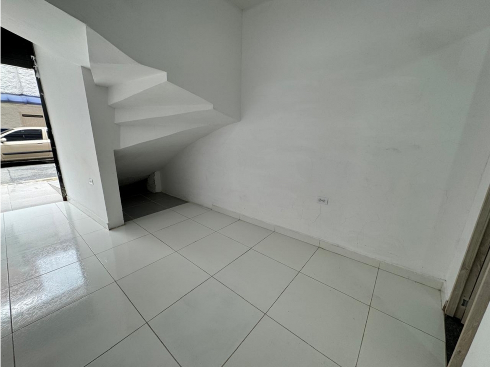 Local Comercial en Sabaneta En Venta y/o Alquiler - 4