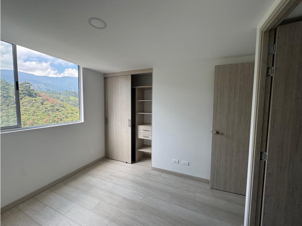 Apartamento en Venta y Renta en Sabaneta sector San Remo — foto 5