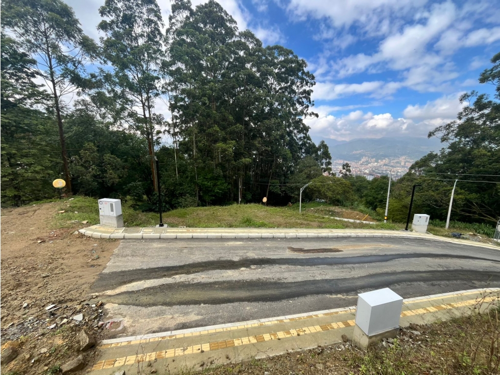 Venta de Excelentes Lotes en Envigado - Loma del Chocho - L11 — foto 4