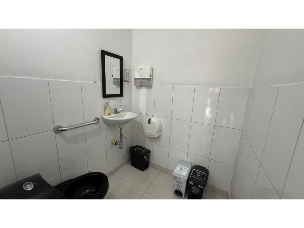 Excelente Local en Venta Sabaneta — foto 4