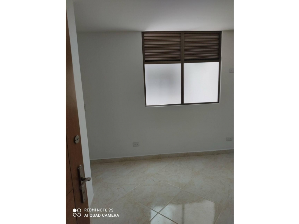 Apartamento en venta en Calle Larga Sabaneta — foto 4