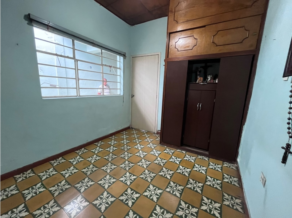 Venta Casa Lote en Manrique Central - Medellín — foto 3
