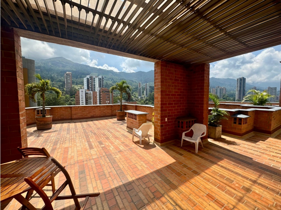 Apartamento en venta con gran vista en Poblado, Transversal superior — foto 3