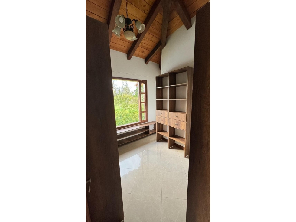 Excelente Casa en Venta en Llanogrande — foto 5