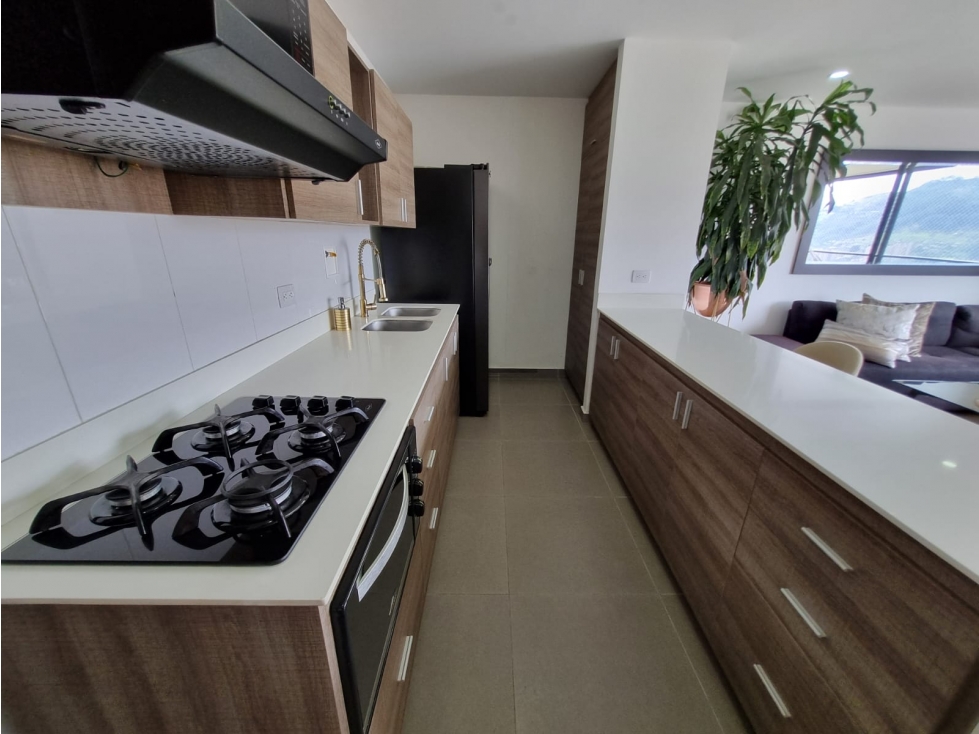 EXCELENTE APARTAMENTO AMOBLADO EN ENVIGADO — foto 4