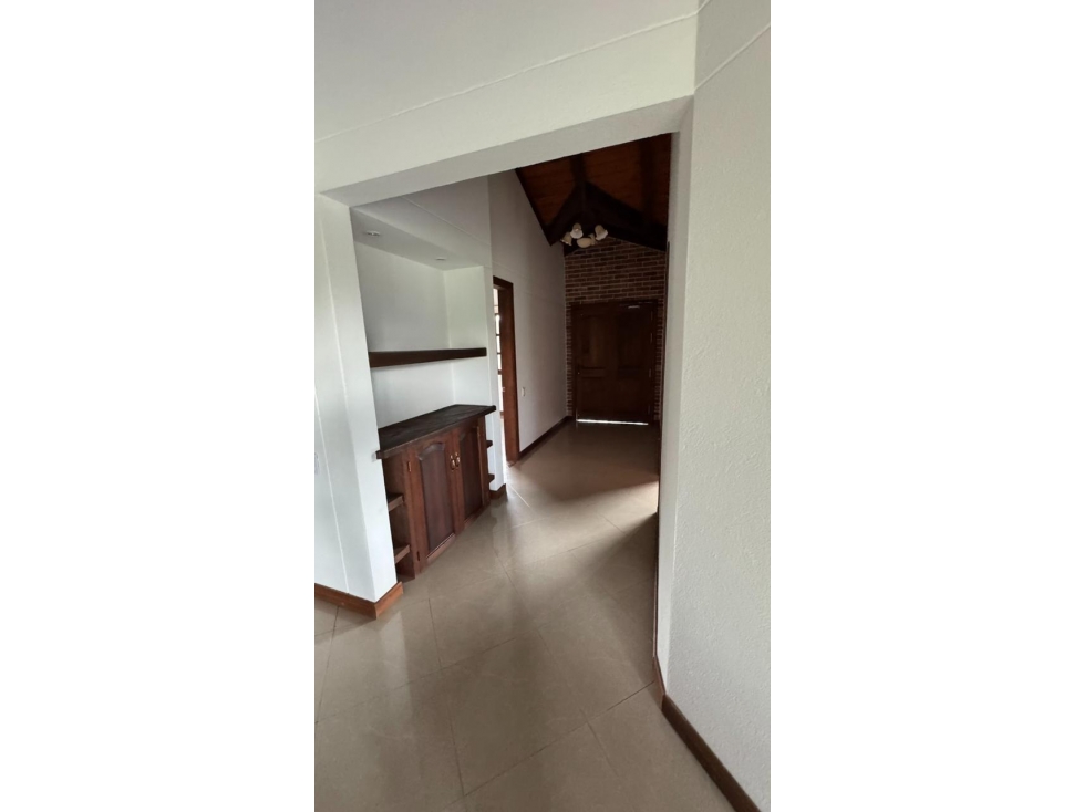 Excelente Casa en Venta en Llanogrande — foto 6