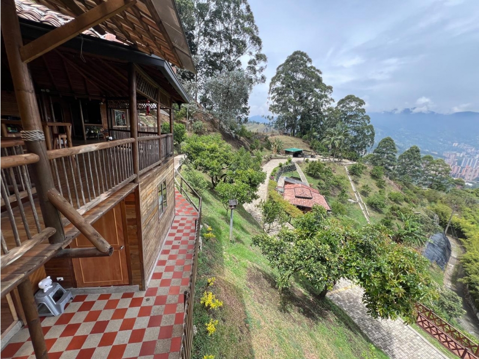 Venta de Espectacular Finca Campestre en Sabaneta - 1