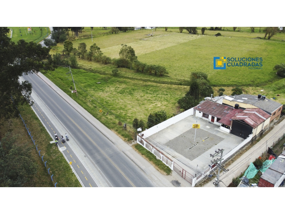 Venta/Arriendo Lote comercial e industrial en Sopo - 3