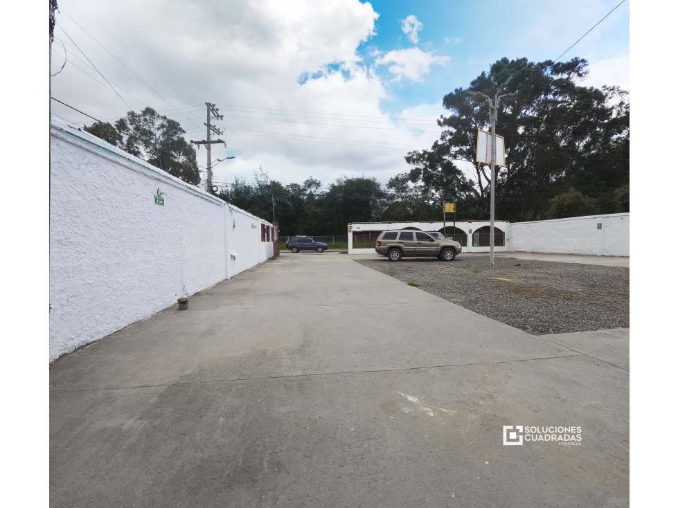 Venta Predio Comercial en Sopó, sobre Vía Principal - 1