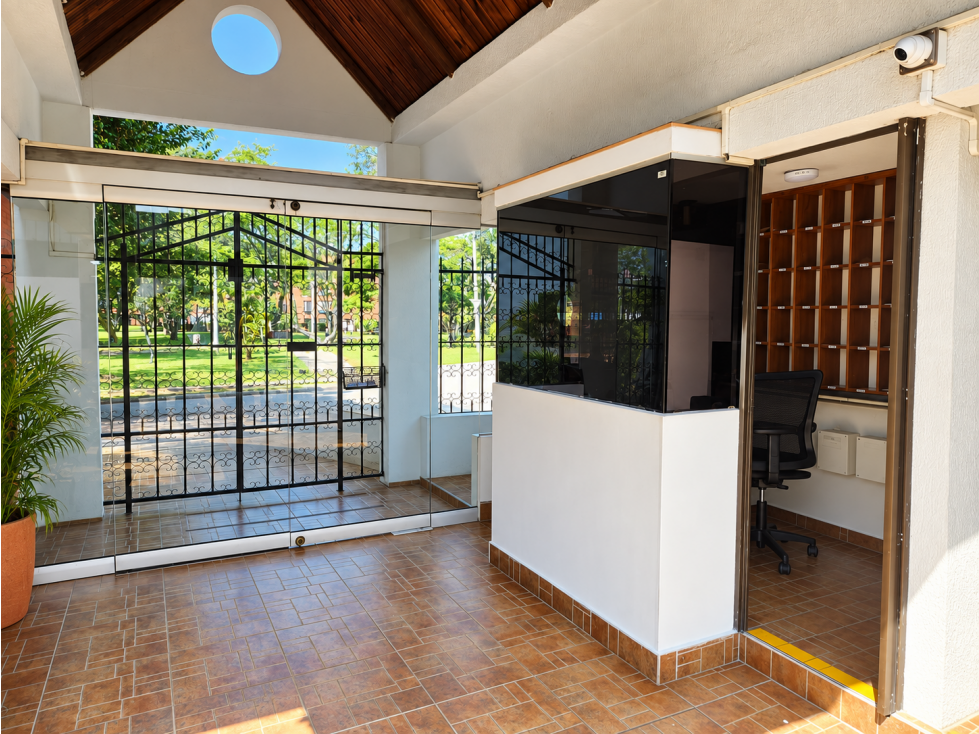 Venta de apartamento en LA FLORA, NORTE CALI, de 95 m²