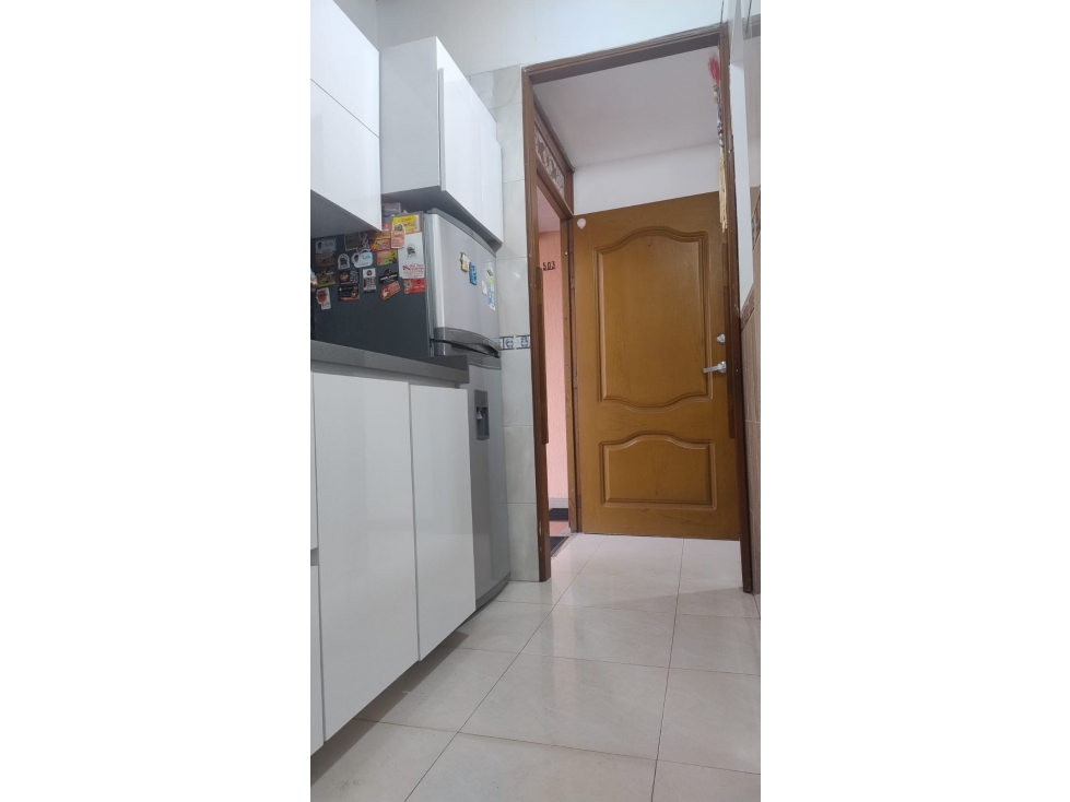 VENTA APARTAMENTO EN EL BARRIO EL LIMONAR, UNIDAD GRATAMIRA — foto 4