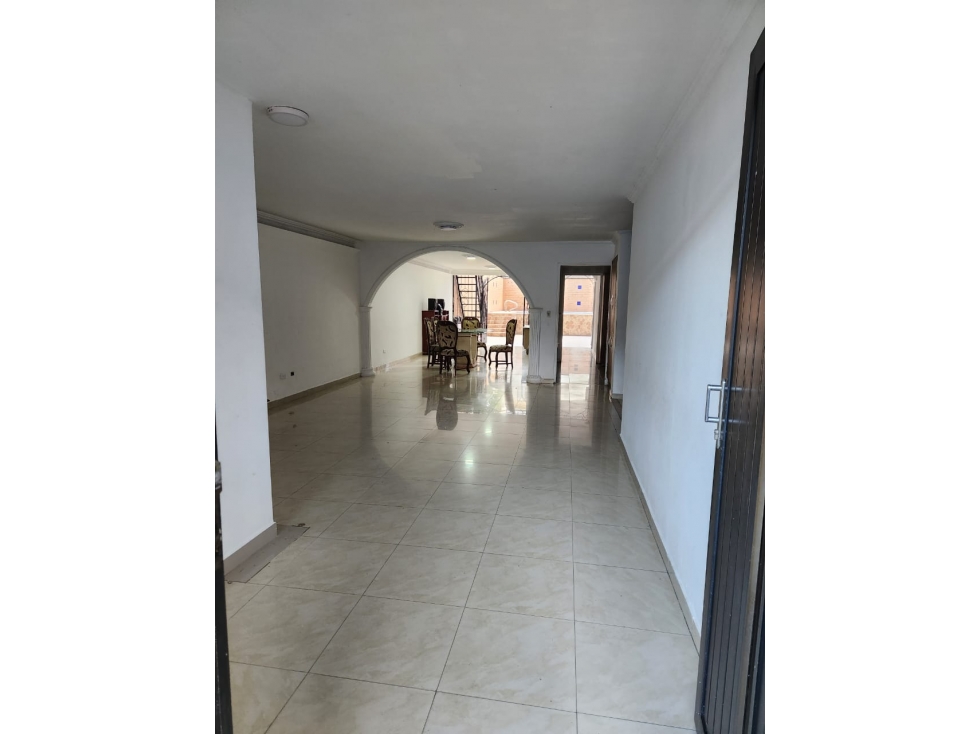 VENTA CASA BIFAMILIAR EUCARISTICO - 2