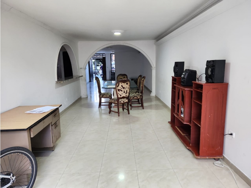VENTA CASA BIFAMILIAR EUCARISTICO - 6
