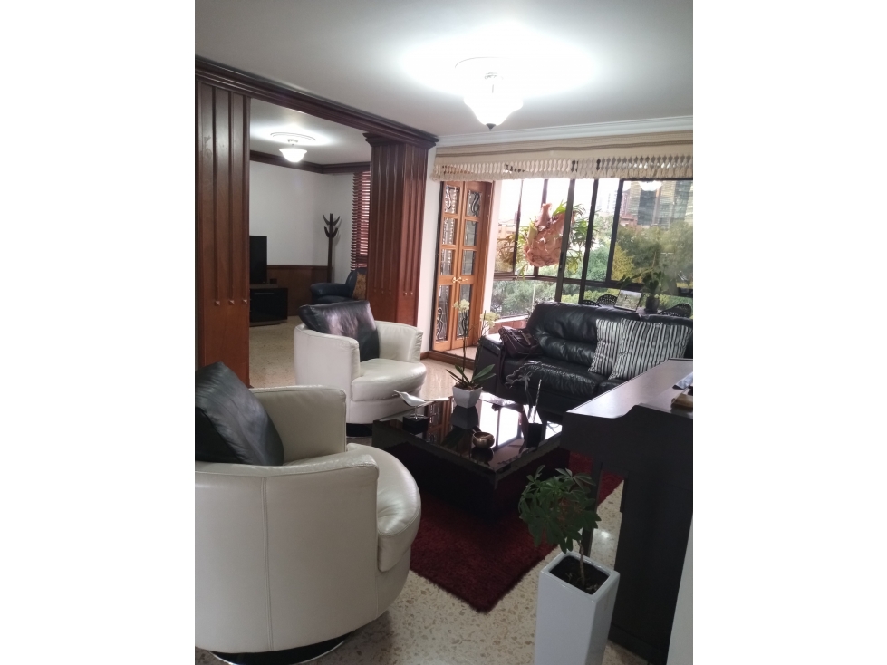 VENTA APARTAMENTO - POBLADO SECTOR PATIO BONITO