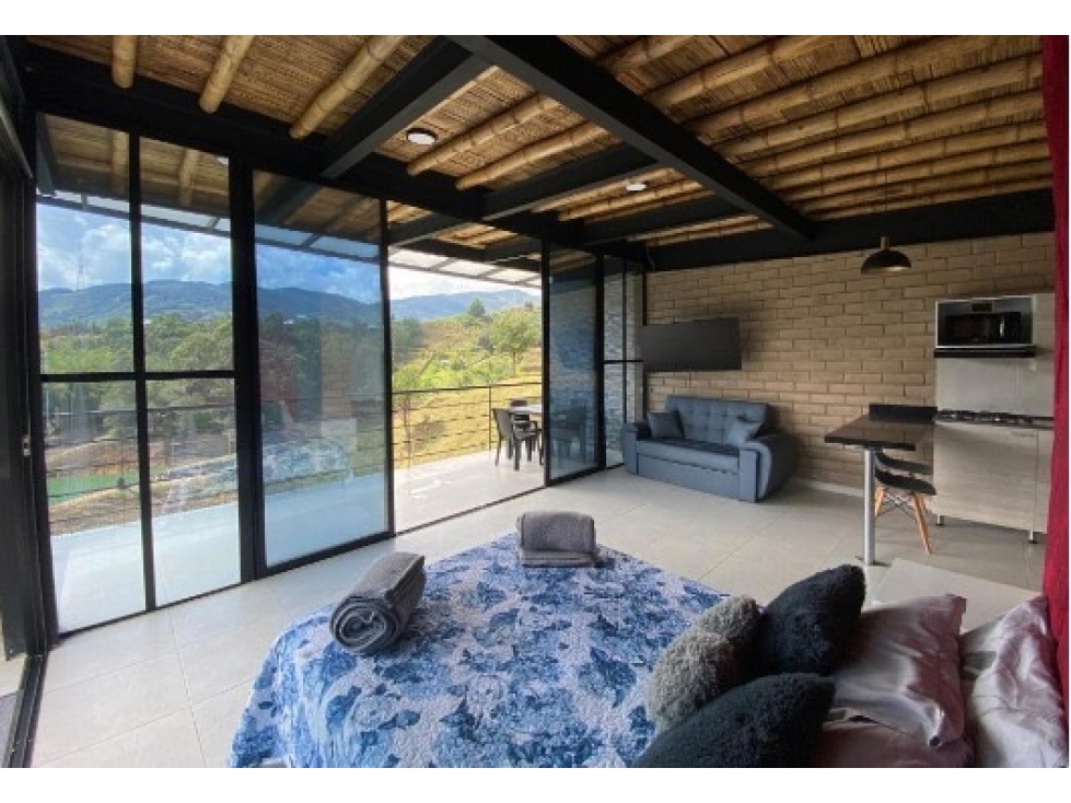 VENTA HOTEL TIPO APARTA-LOFST, FRENTE AL EMBALSE DE GUATAPÉ — foto 4