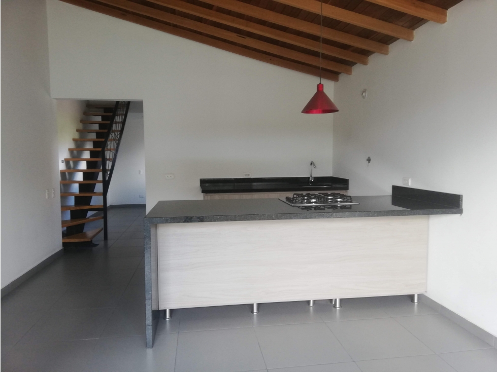 VENTA APARTAMENTO EN MEDELLIN, CERCA A LA ESTACIÓN HOSPITAL DEL METRO