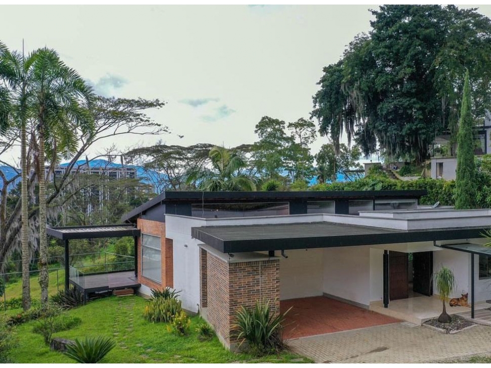 VENTA CASA CAMPESTRE - ENVIGADO SECTOR LOMA DEL ESCOBERO — foto 3