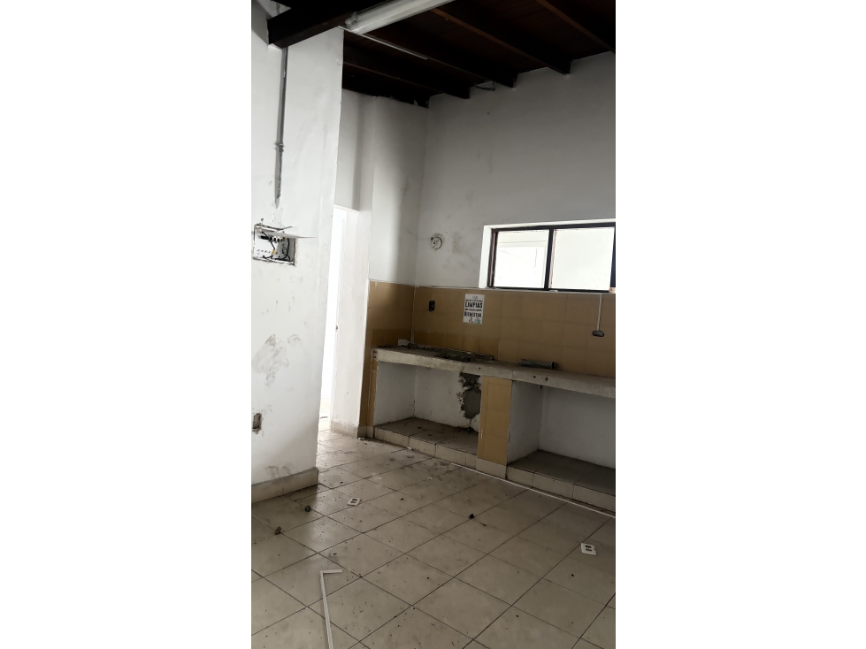 VENTA CASA LOTE EN CONQUISTADORES — foto 6