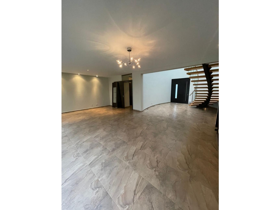 Casa en Venta en Residencial San Ángel, San Bernardino Tlaxcalancingo