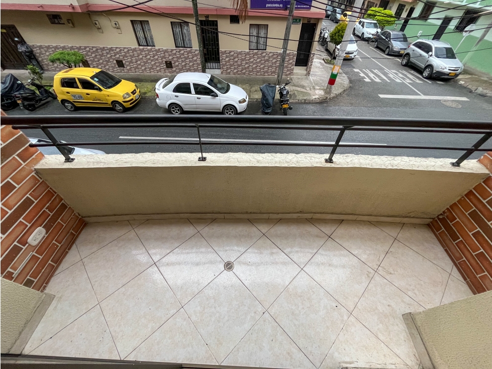 Apartamento en zona plana de Itagüí Las Asturias muy amplio. — foto 6