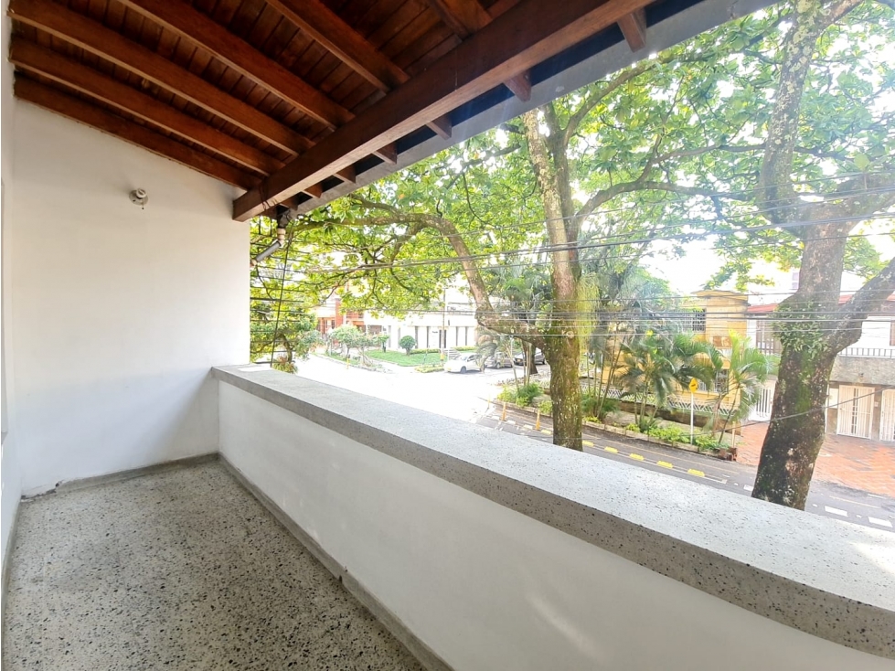 VENTA CASA LOTE 1 CUADRA DE ESTACION FLORESTA — foto 3