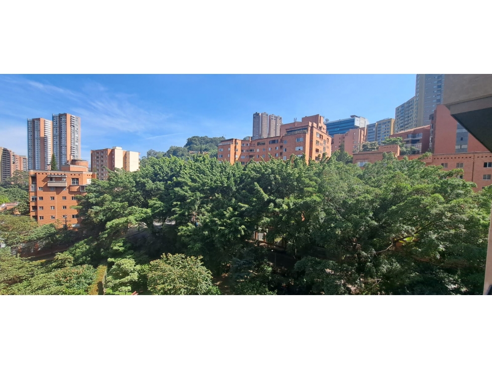 APARTAMENTO EN VENTA, CASTROPOL — foto 4