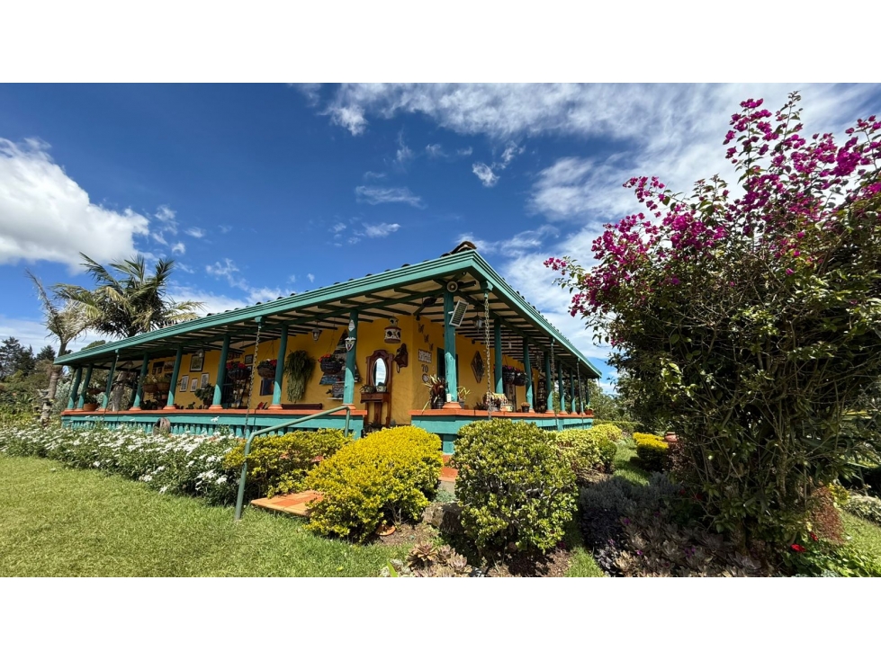Finca colonial en venta, Santa Elena
