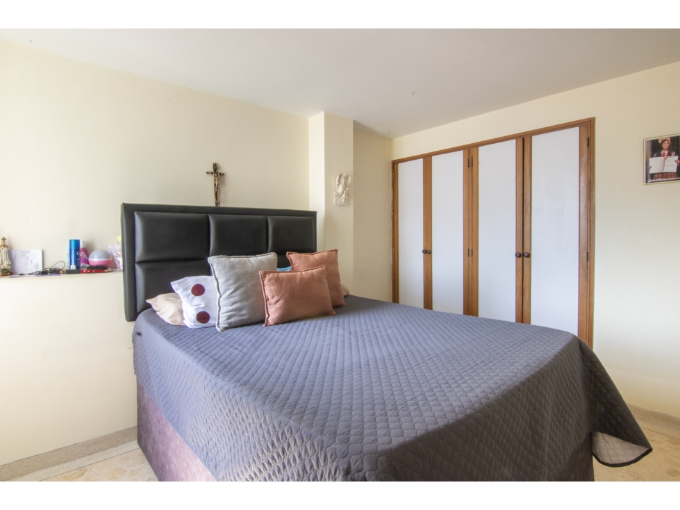 APARTAMENTO EN VENTA, LA CASTELLANA, LAURELES. — foto 5