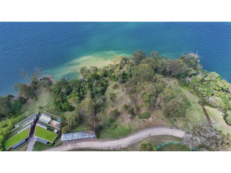 Lote en venta, V. Los Naranjos, Guatapé