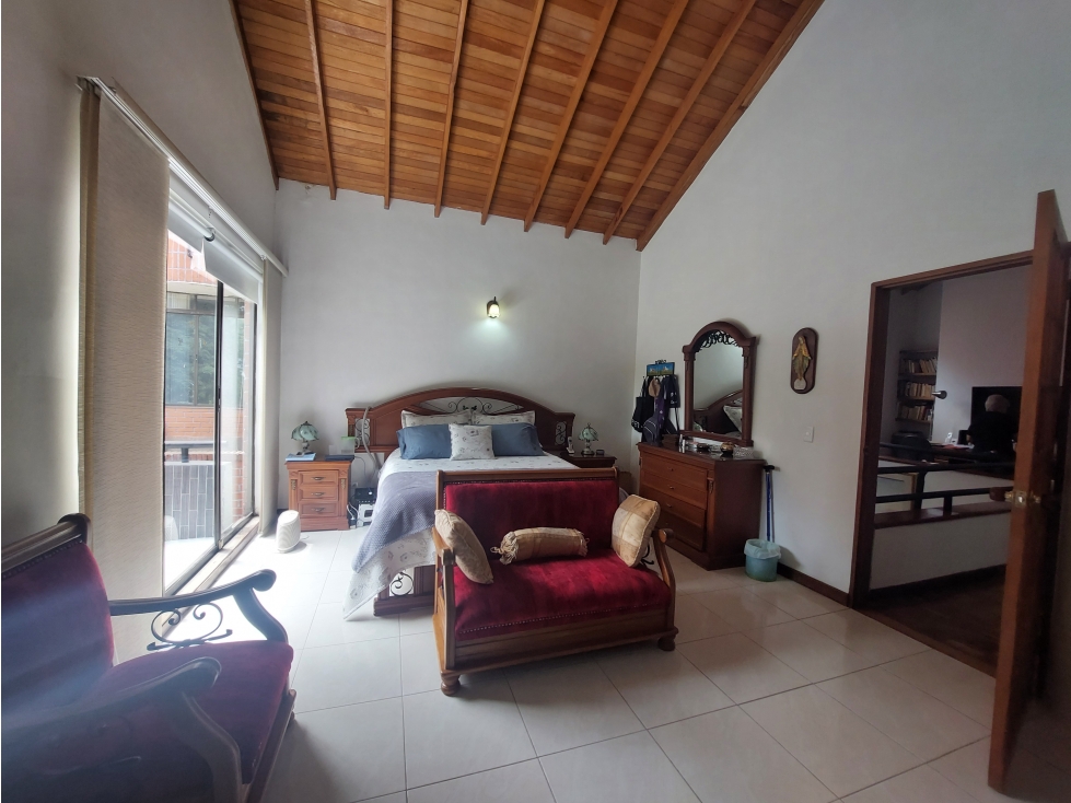 Casa independiente para la venta, Poblado, cola del zorro — foto 4