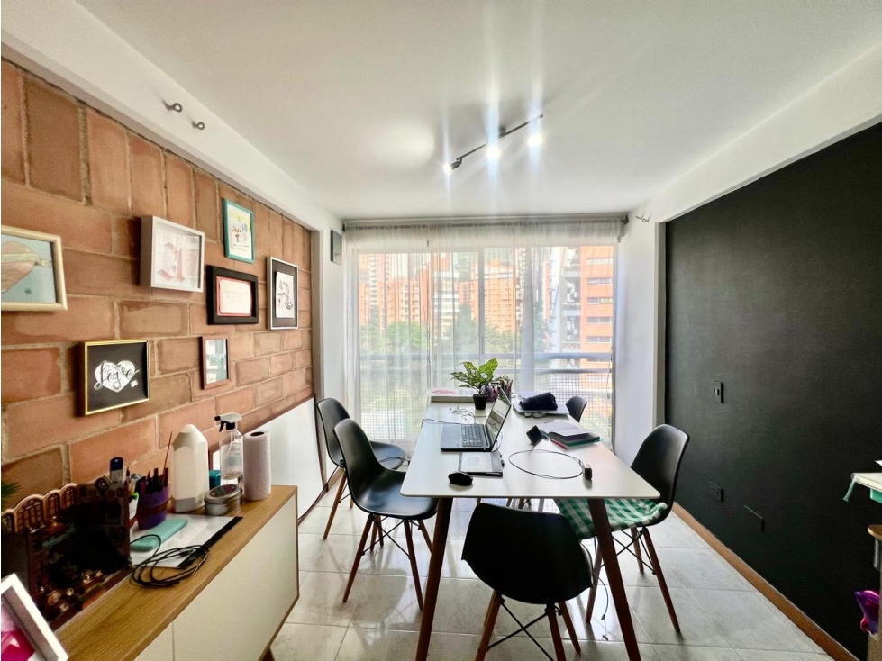 Apartamento Duplex en Venta en el Poblado