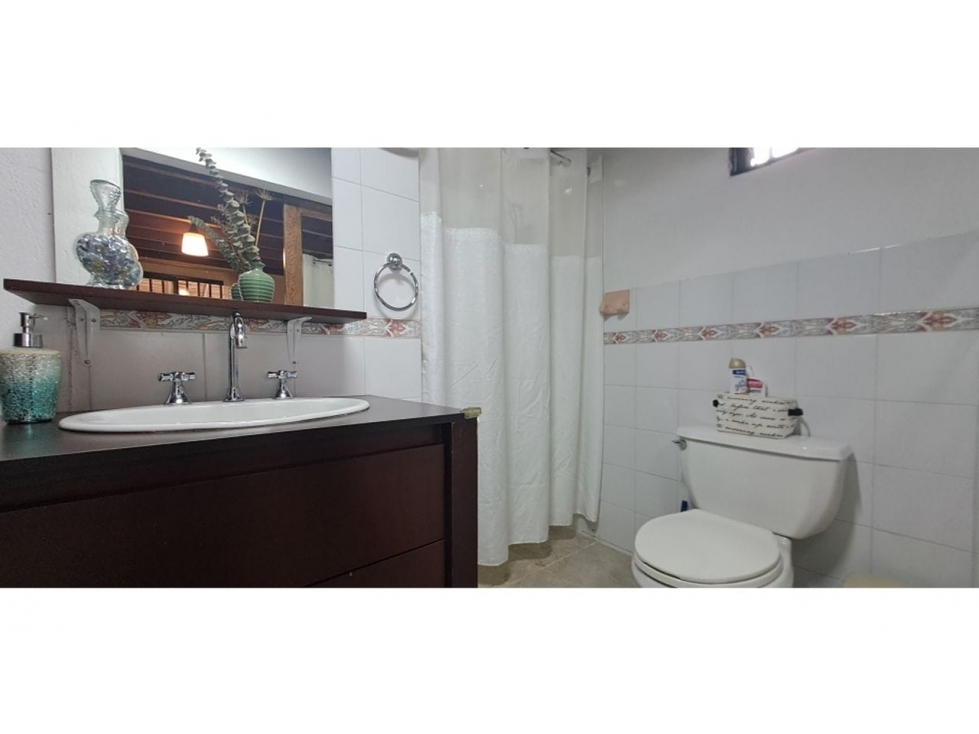 Casa finca en Copacabana con amplio lote y excelente ubicación