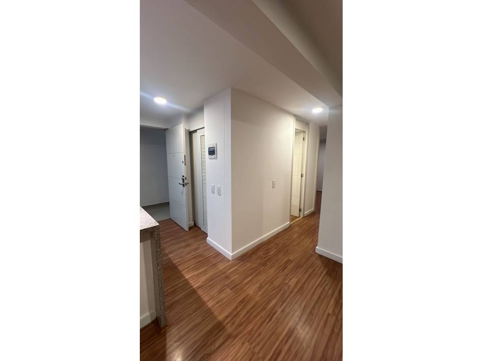 Apartamento Remodelado en La Loma de Los Bernal — foto 6