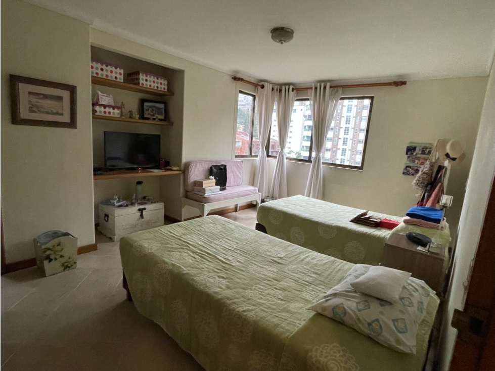 Apartamento con gran potencial para remodelar, Castropol Poblado. — foto 5