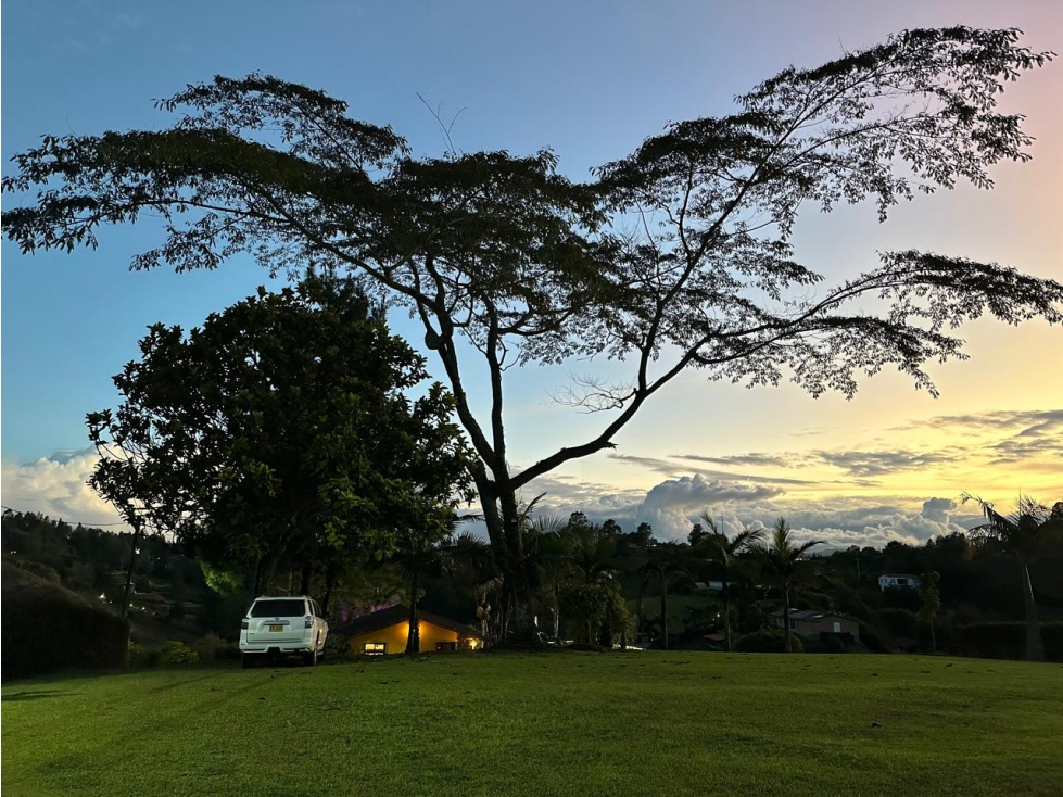 Finca en San Vicente Ferrer: privacidad y vistas que enamoran