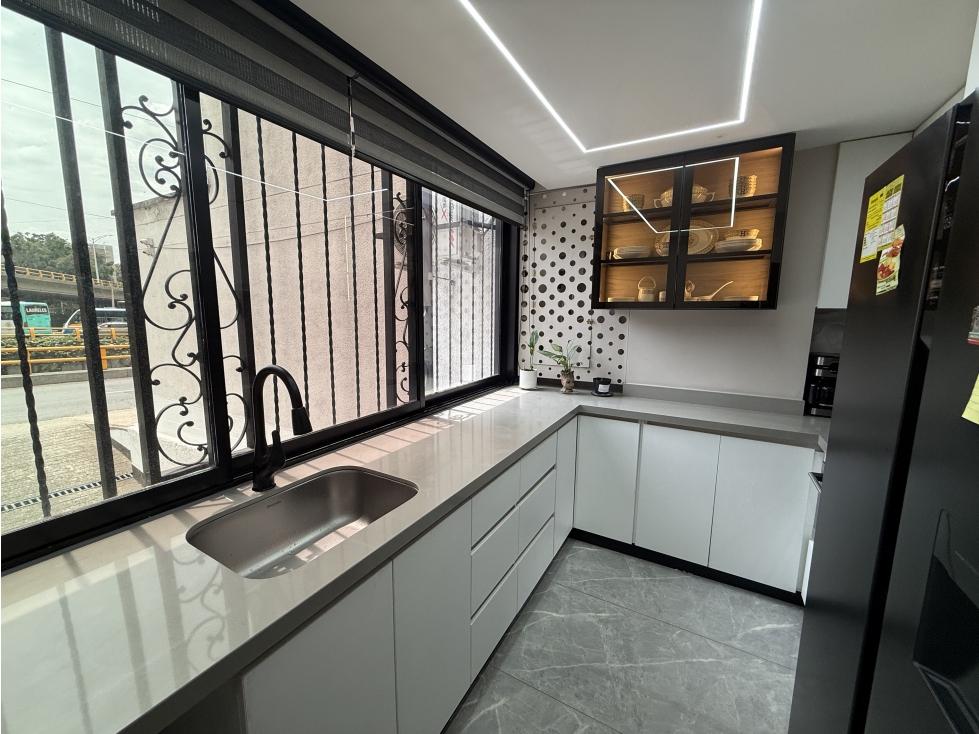Hermoso apartaestudio remodelado Bulerias — foto 2