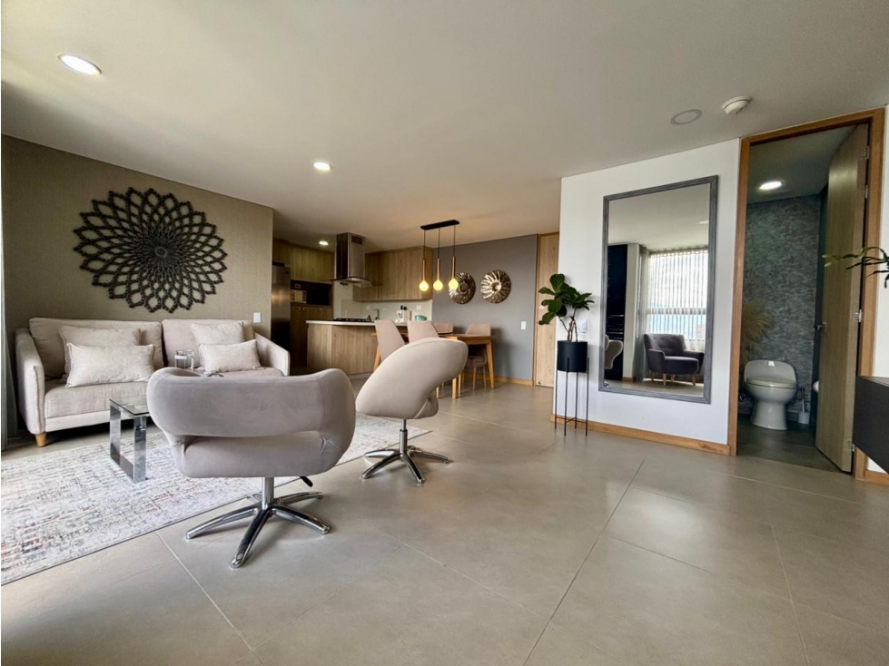 Apartamento en venta con excelente vista, Las Palmas- Poblado.