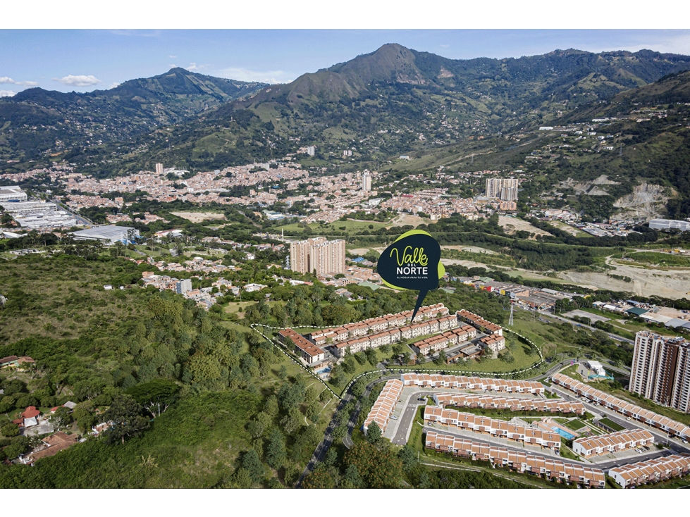 CESIÓN DE DERECHOS Casa con Jardín Privado en Valle del Norte-Bello. — foto 5