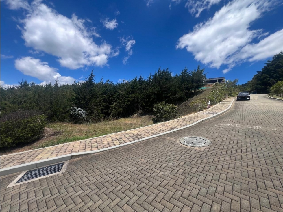 Lote en Exclusiva Parcelación en Venta en San Antonio- La Ceja
