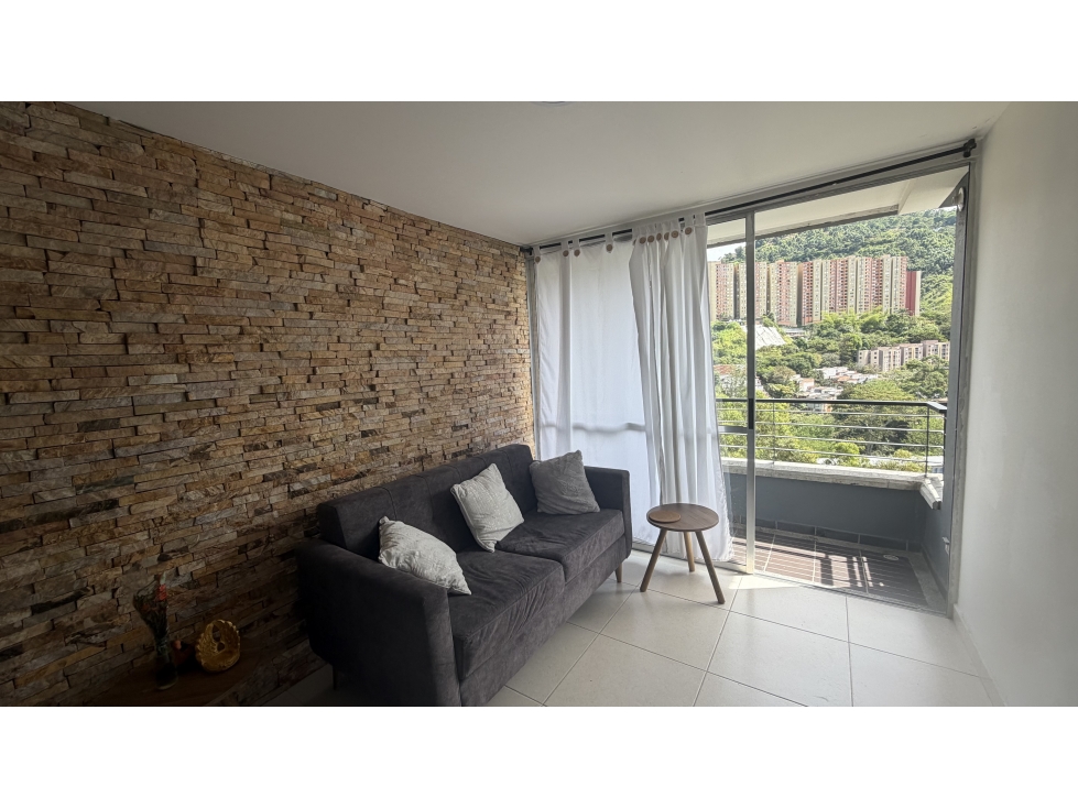 Apto Moderno en Piso 14 con Vista Panorámica — foto 3