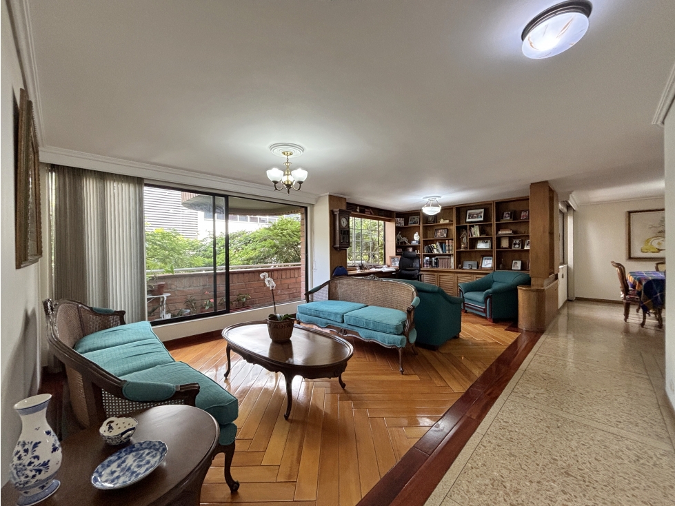 Apartamento en venta, El Poblado, Medellín