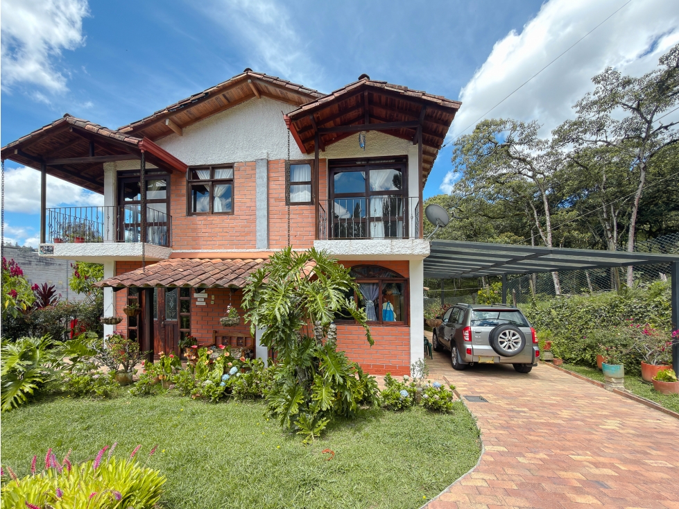 Casa para la venta, Retiro, centro.