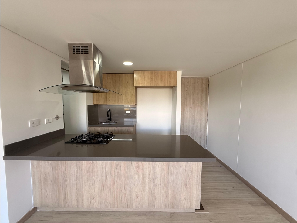 APARTAMENTO EN VENTA- RIONEGRO- SAN ANTONIO- SAN SIMON