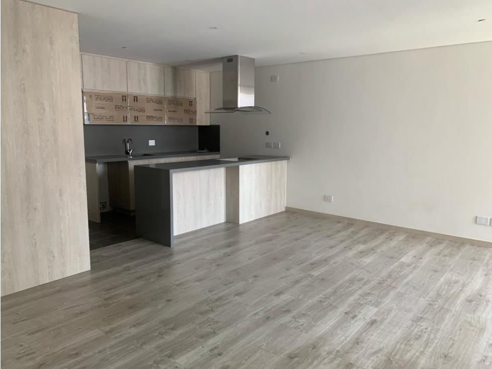 Apartamento en Altos del Poblado, Medellin.