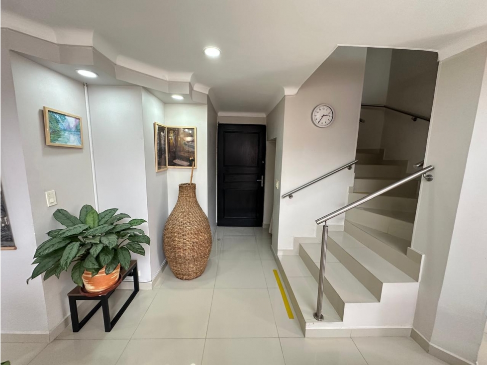 Apartamento duplex para la venta en envigado av las vegas — foto 2